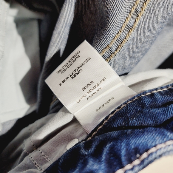 Silver Jeans Suki Bootcut Jeans, Size 30 - Picture 5 of 5